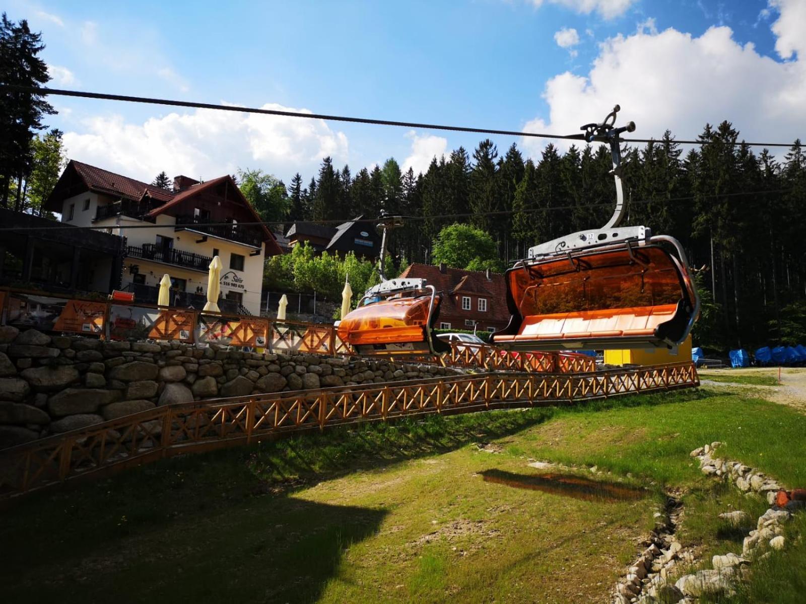 Bed & Breakfast Safir Przy Samym Wyciagu Karpacz